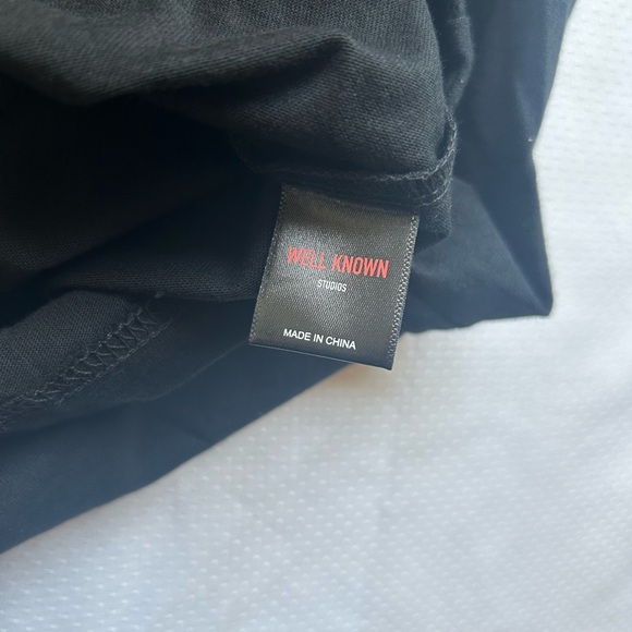 Well Known Studios Graphic Tee T-shirt Gothic Art Hype Streetwear Designer - Picture 4 of 7